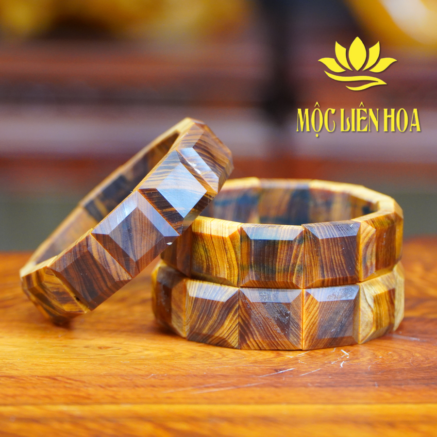 Vòng tay Hoàng Đàn Tuyết Lạng Sơn ,Thấu Quang -Chìm Nước , Thơm Ngọt - vuông VHD25