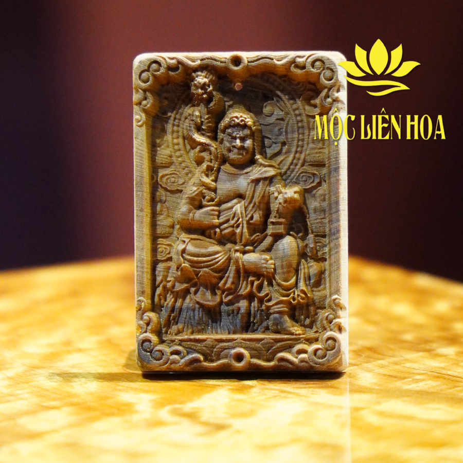 Mặt Phật Hoàng Đàn (Chìm) Vip Thấu Quang – PHD06 cho 12 con giáp