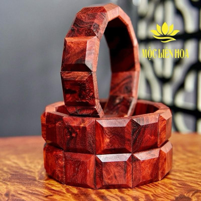 Vòng Tay Nu-Chớp Tử Đàn Ấn Độ- Bản lách- Vuông 18x18 - Vip VTD08